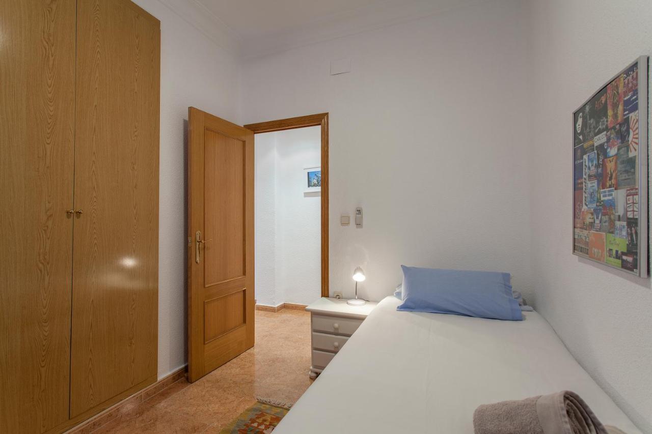 Apartment Near The Marina, Valencia Exterior foto